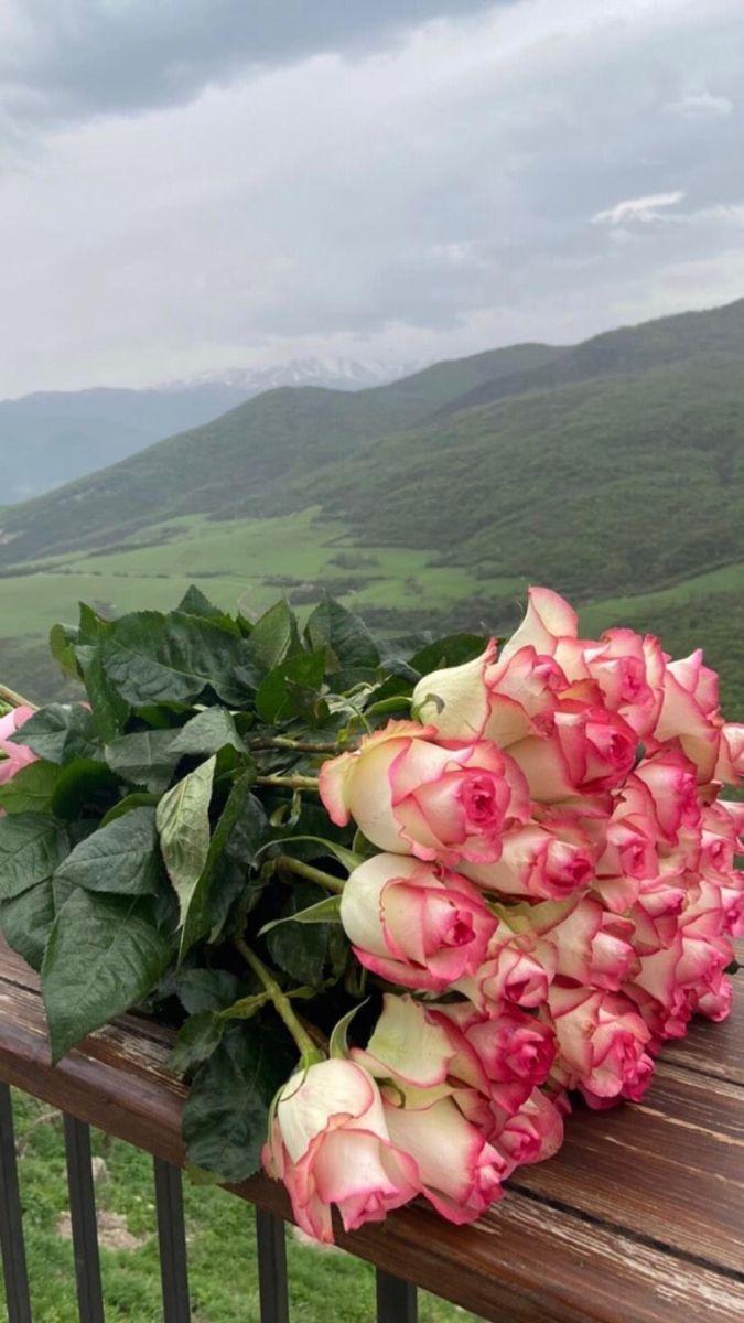 TimberCloudFlint workshop space where corporate flower arrangements are designed and prepared for business delivery